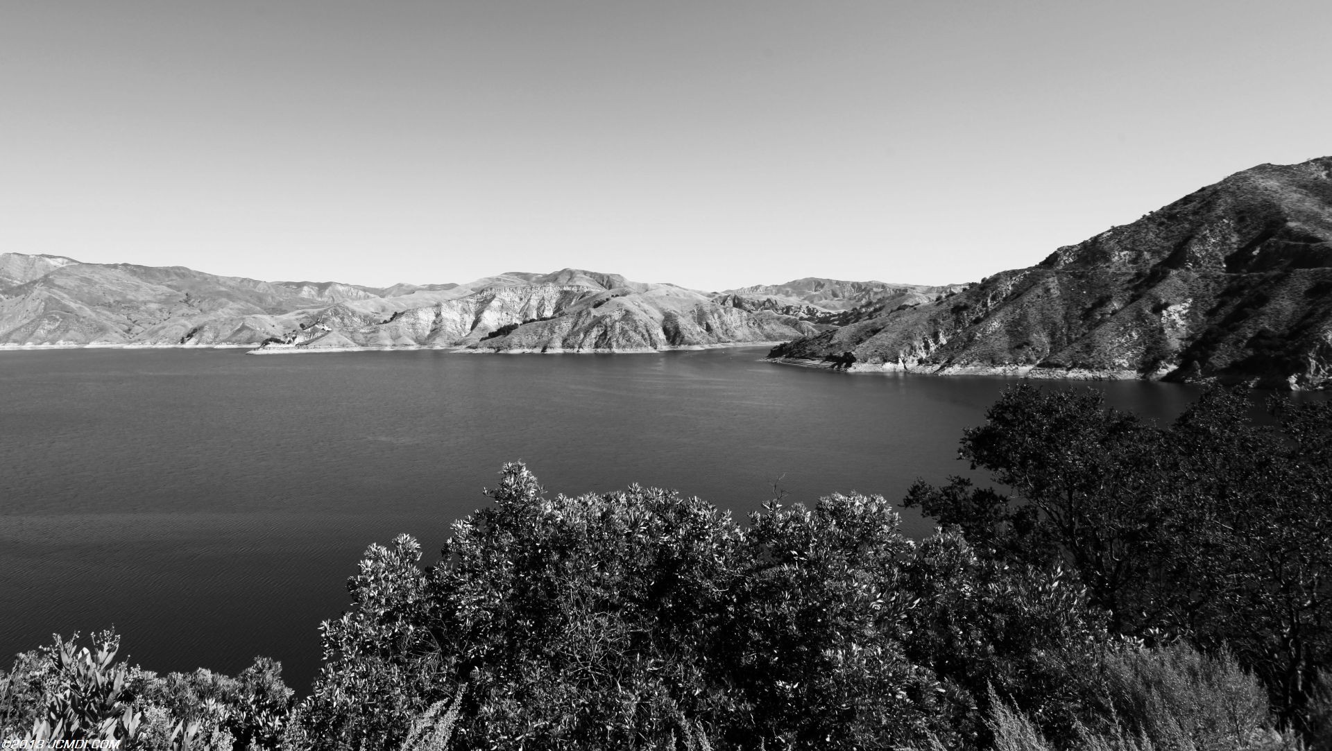 Piru Lake wide angle B&W 11/17/2011